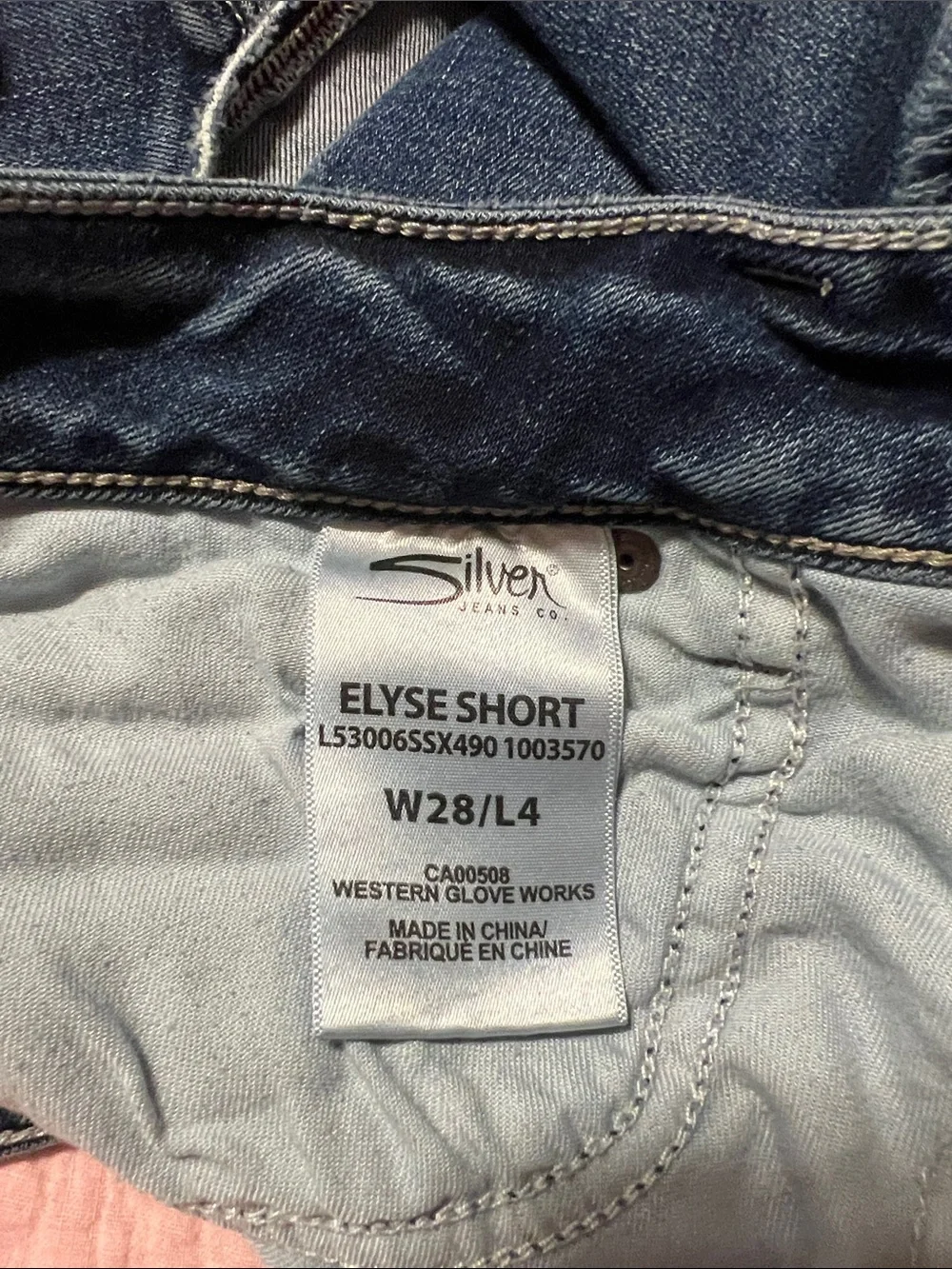 S/M Silver Jeans Distressed Dark Blue Denim Cutoff Shorts